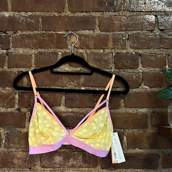 Butter Yellow Colorblock Bralette - Picture 1 of 5